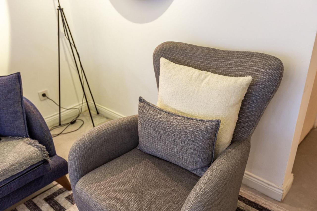 Excellent Flat With Lovely Backyard In Cihangir Stambuł Zewnętrze zdjęcie